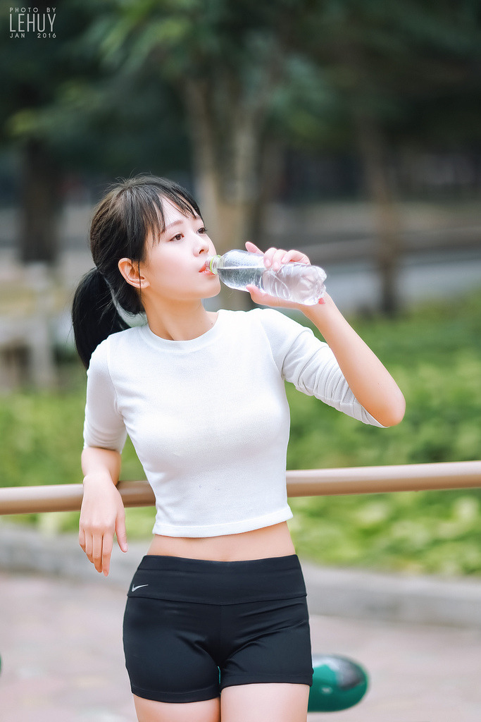 屈从电影完整版在线观看